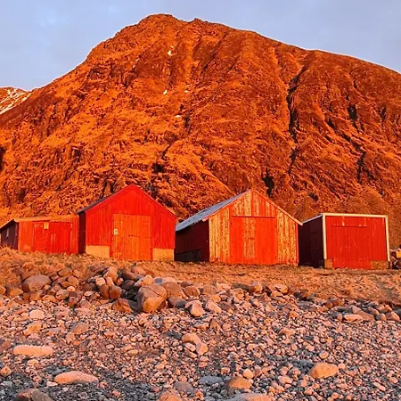 Unstad Surfpacker Hostel